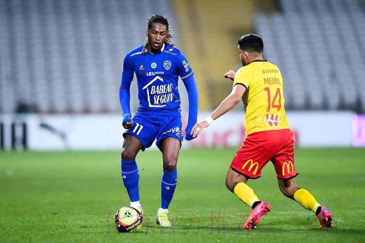 布特拉格诺:领先时球队和球员知道如何处理比赛 布特拉格诺:领先时球队和球员知道如何处理比赛